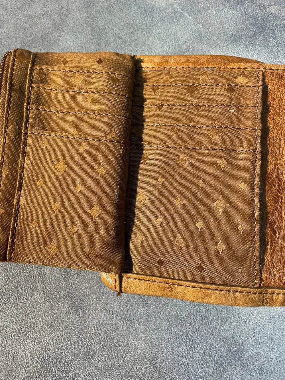 Fossil Tan Leather Wallet | Long Live Vintage